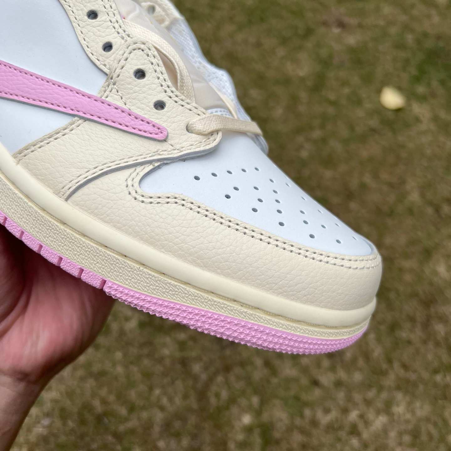 T1 aj1 Travis Scott x Air Jordan AJ1 Low OG SP TS IQ7604-100 - Image 14