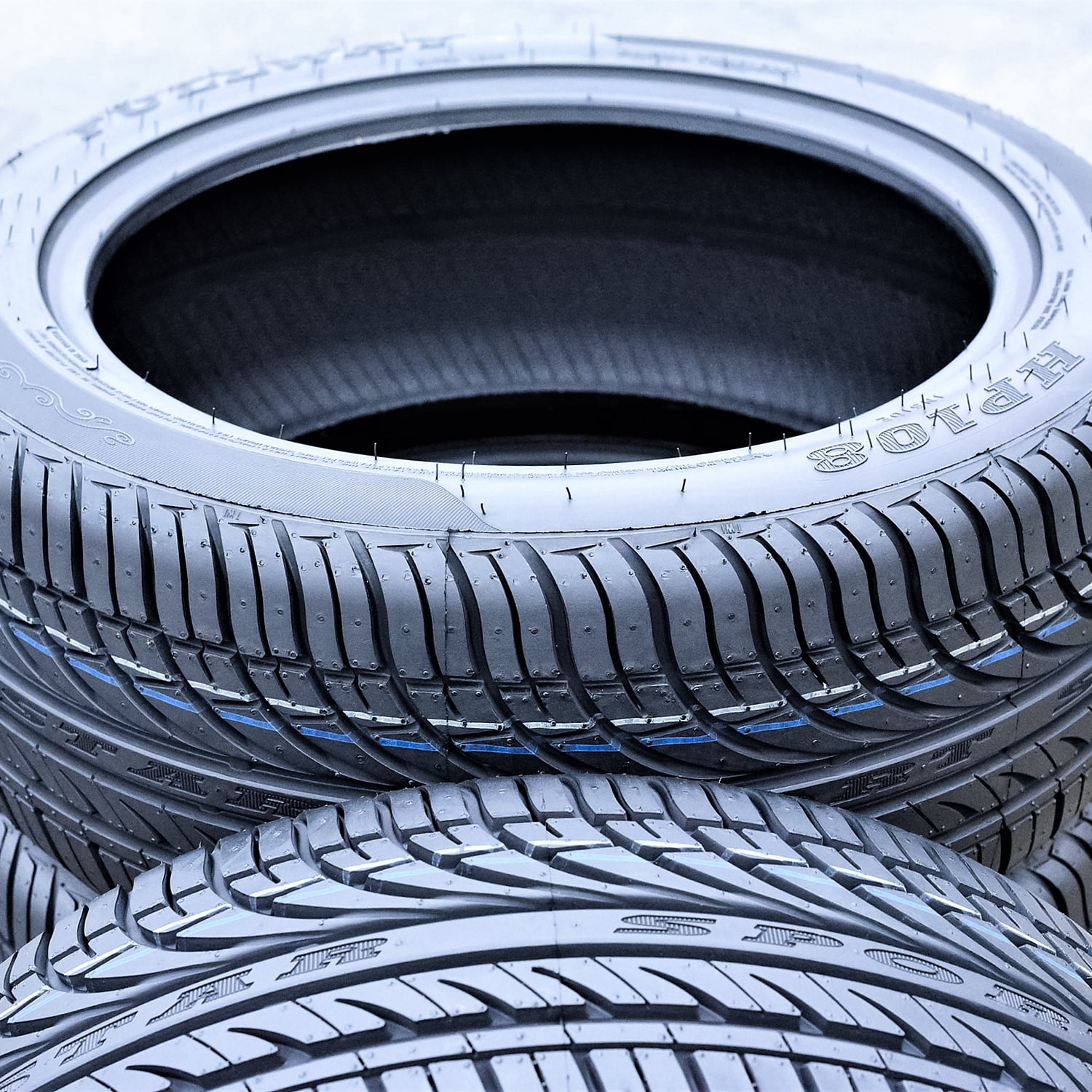 Fullway HP108 205/55R17 95W XL High Performance a/s All Season Tire - Image 3