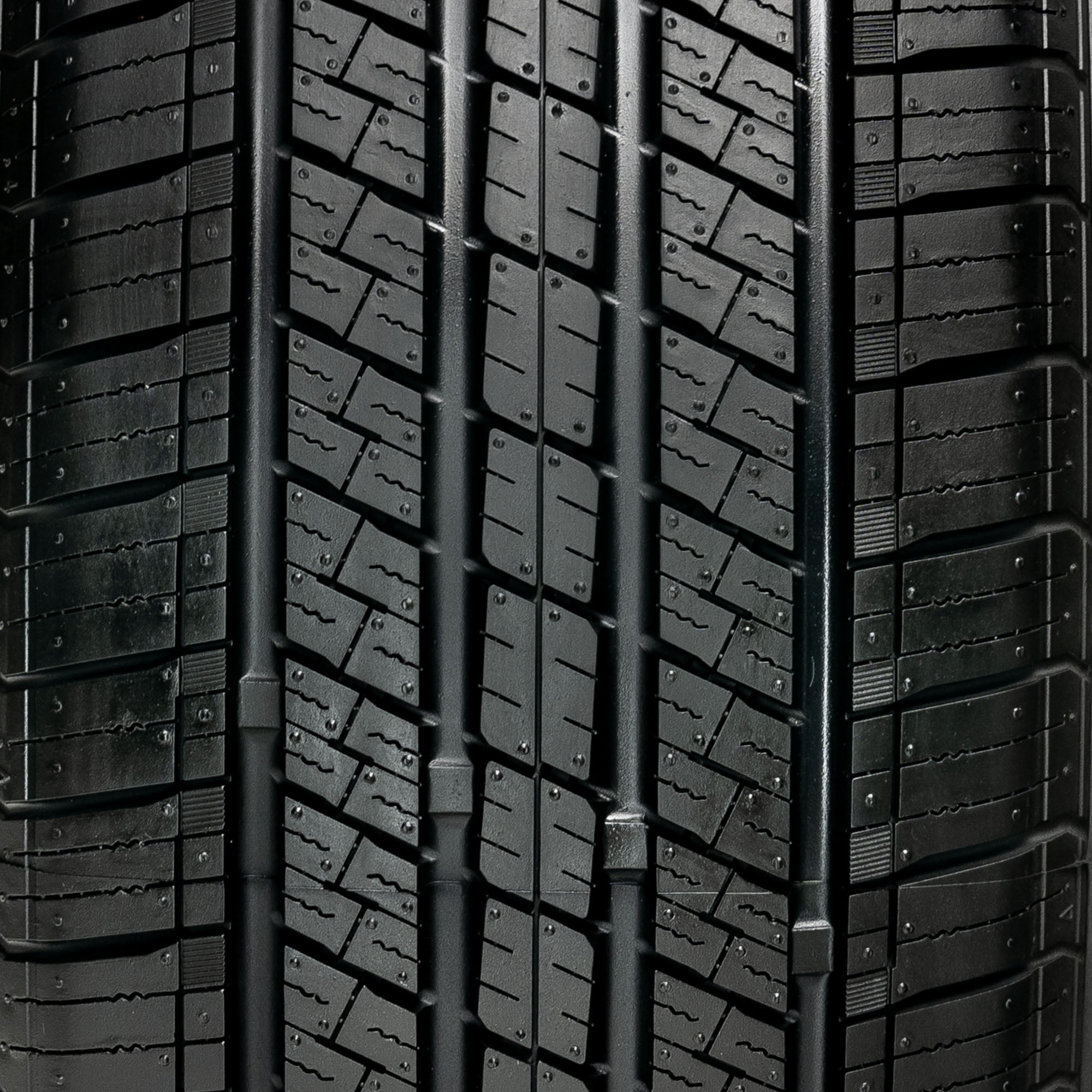 Vantage Touring AS All Season 225/60R18 100H Passenger Tire - Image 4